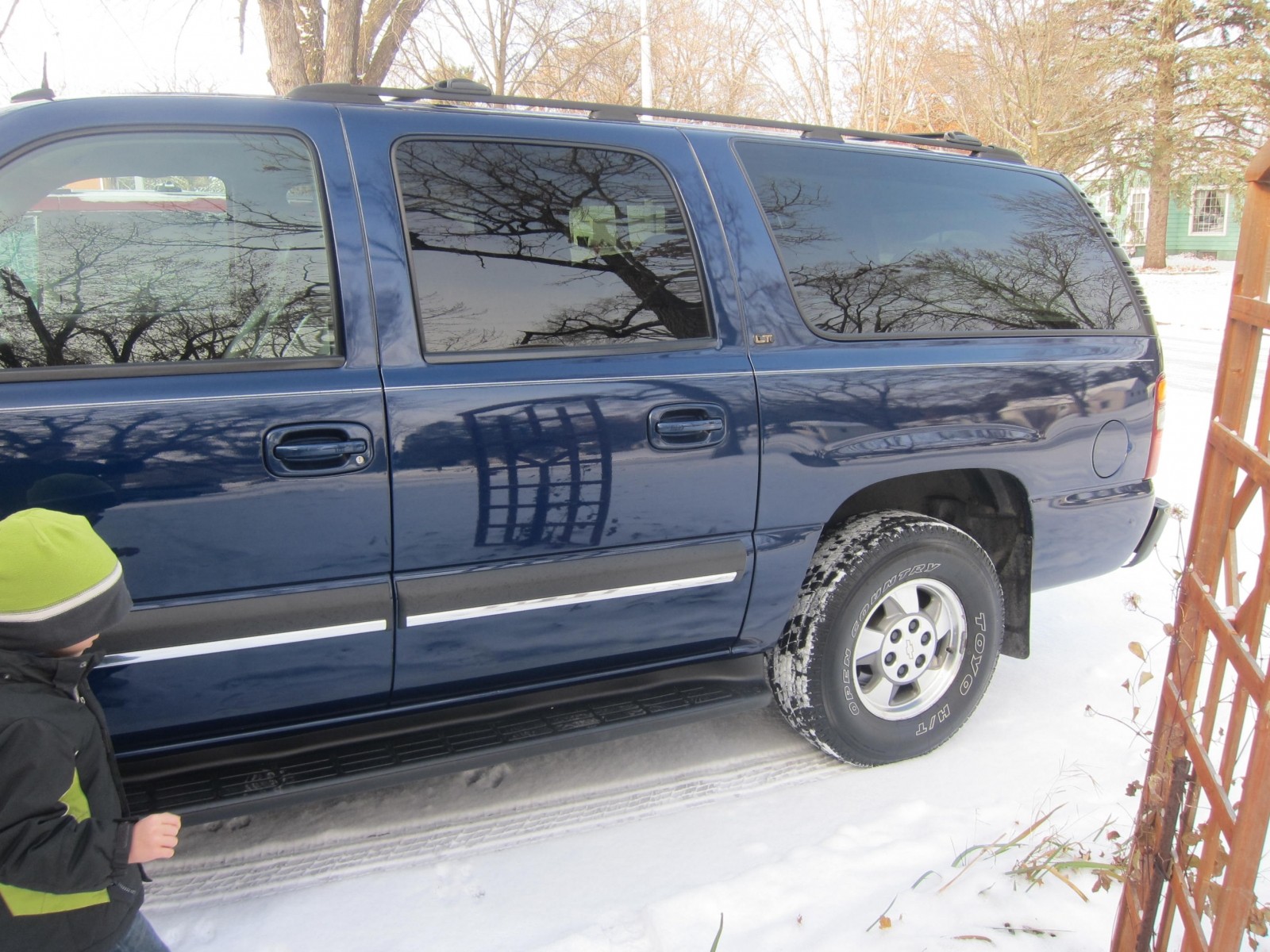 2003 Suburban wet/damp sand