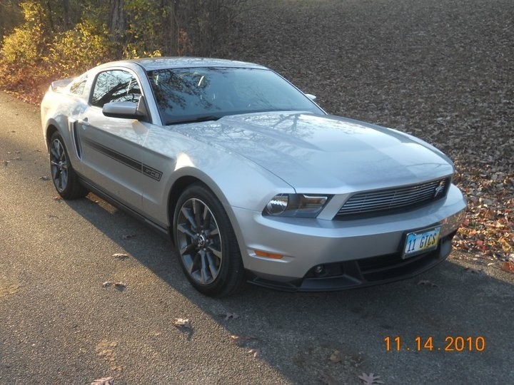 2011 Mustang GTCS first wax job.