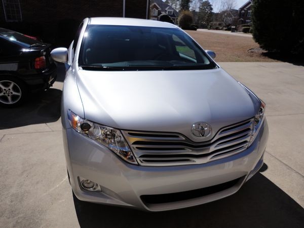 2011 Venza Front