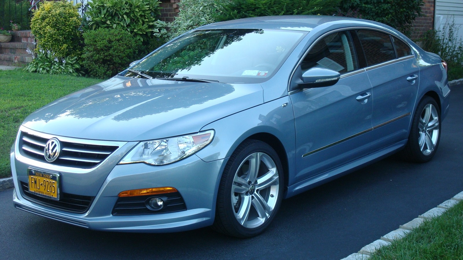 2012 Volkswagen CC R-Line (Iron Gray)