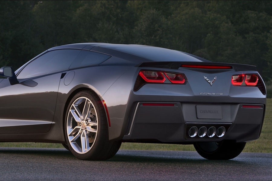 2014CorvetteColor-match_lower_fascia