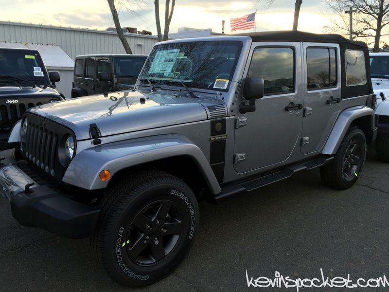 2016-jeep-wrangler-freedom-edition-oscar-mike_5191