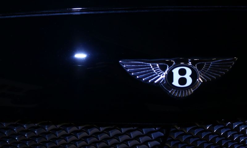 2017 Bentley Sport Detailed by Mike Phillips at Autogeek
