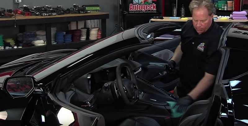 2020 C8 Corvette Leather Detailing