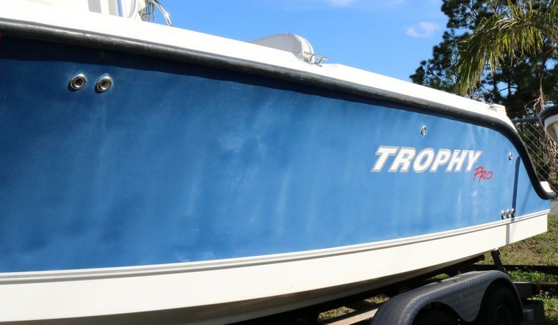 21 Foot Trophy Center Consol Boat Detailing Class Mike Phillips