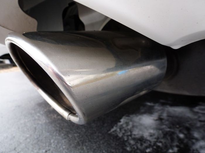 3-10-13_Exhaust_Before_2_700