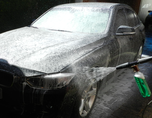 320i-wash