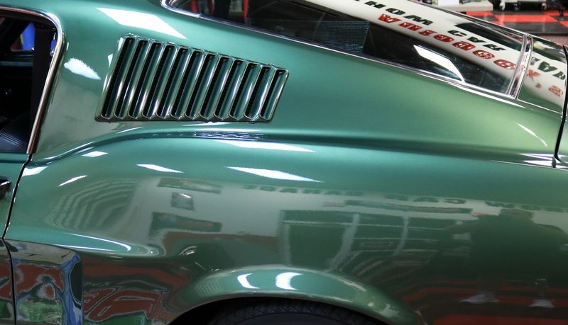 3D ONE hybrid cutting compound and finishing polish