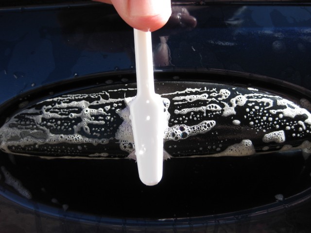 402-Door_Handle_Wash