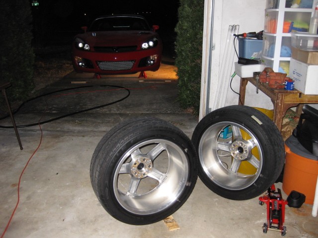 42-Wheels_and_tires_Sealed_with_UTTG