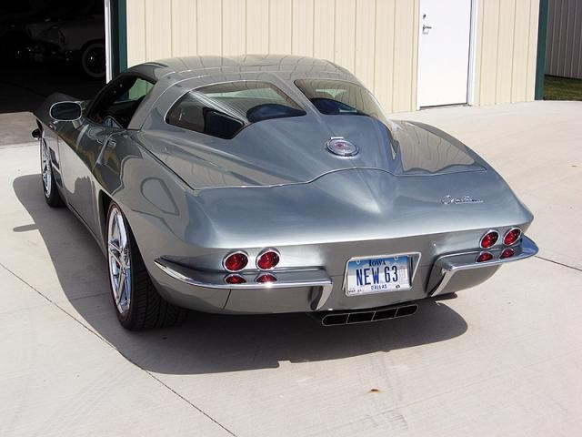 63_Corvette_Split_Window_Sebring_Silver