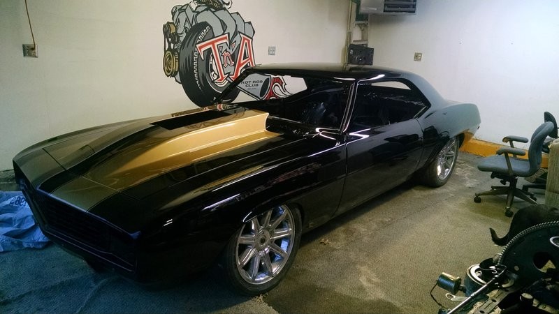 69 Camaro 1