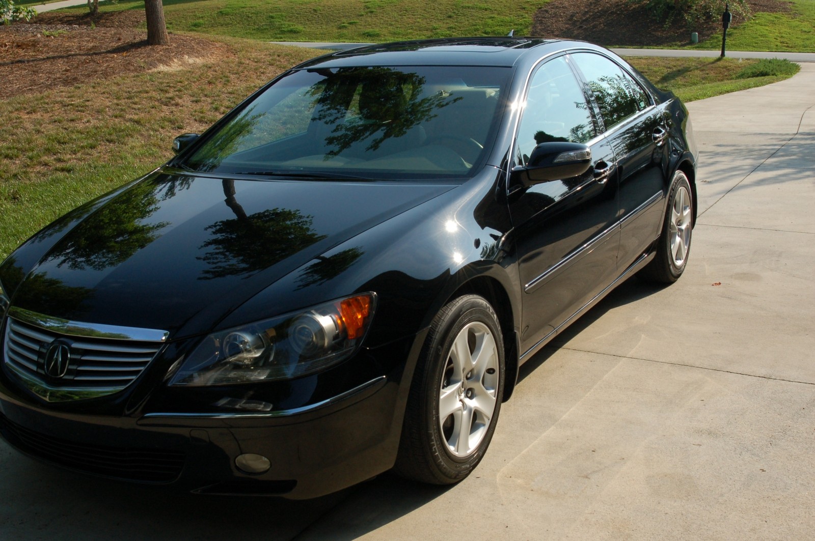 Acura RL detail