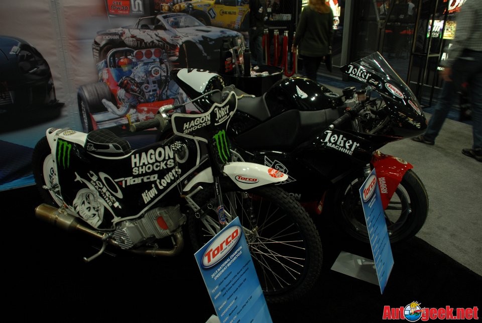 AG-SEMASHOW-1143