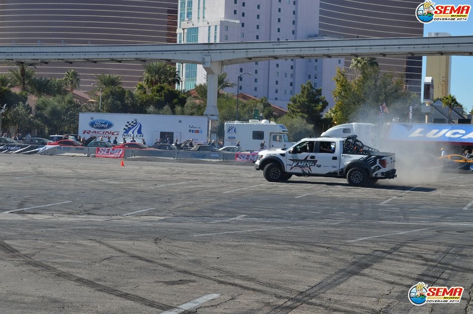 AG-SEMASHOW-698