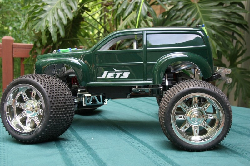All aluminum TRAXXAS Revo Show Truck