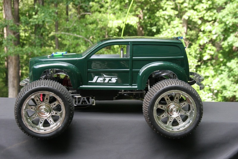 All aluminum TRAXXAS Revo Show Truck