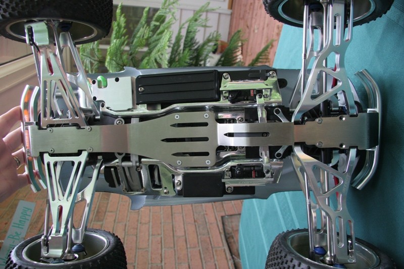 All aluminum TRAXXAS Revo Show Truck