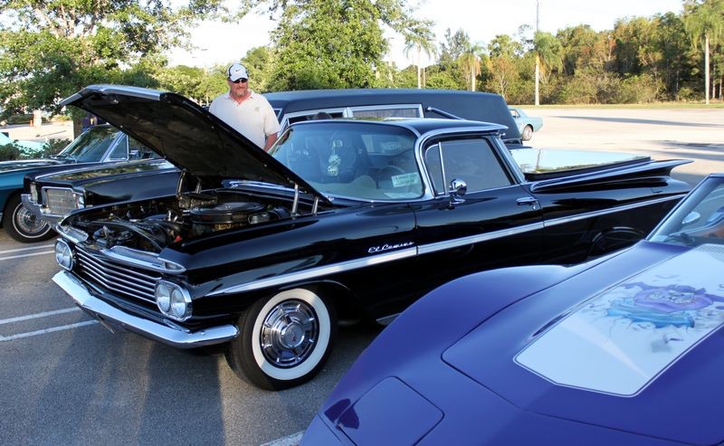 Als 1959 El Camino buffed by Mike Phillips