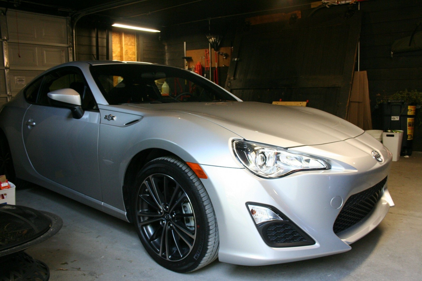 Argento 2013 Scion FR-S