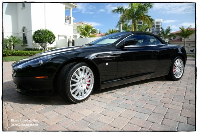 Aston_Martin_1_