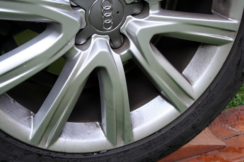 Audi_A6_26