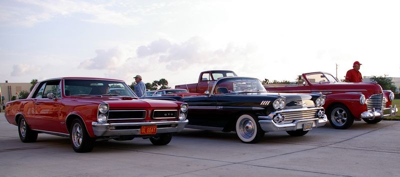 Autogeeks Cars and Coffee with Mike Phillips May 2014