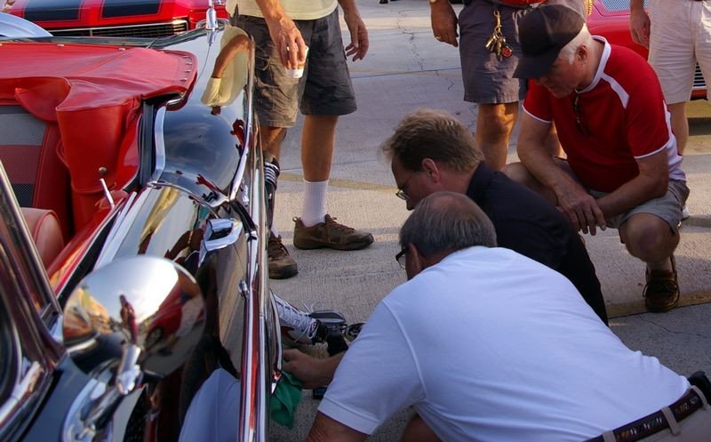Autogeeks Cars and Coffee with Mike Phillips May 2014