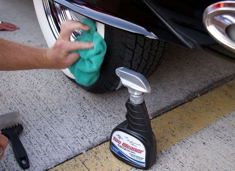 Autogeeks Cars and Coffee with Mike Phillips May 2014