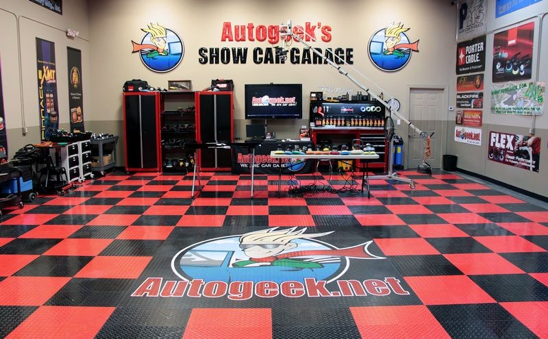 Autogeeks Cars and Coffee with Mike Phillips
