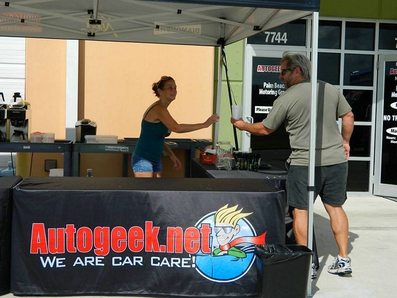 Autogeeks Cars and Coffee with Mike Phillips