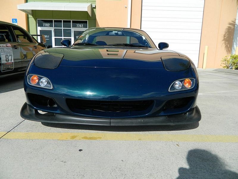Autogeeks Cars and Coffee with Mike Phillips