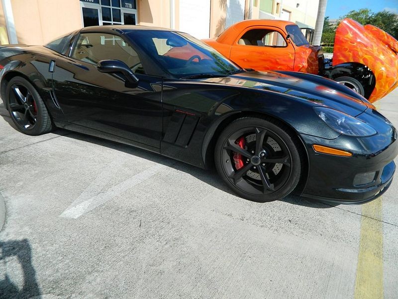 Autogeeks Cars and Coffee with Mike Phillips