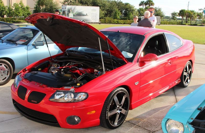 Autogeeks Cars and Coffee with Mike Phillips