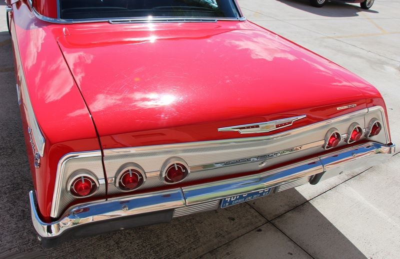 Autogeeks Cars and Coffee with Mike Phillips