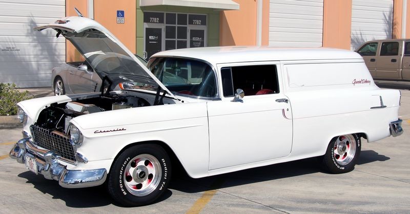 Autogeeks Cars and Coffee with Mike Phillips
