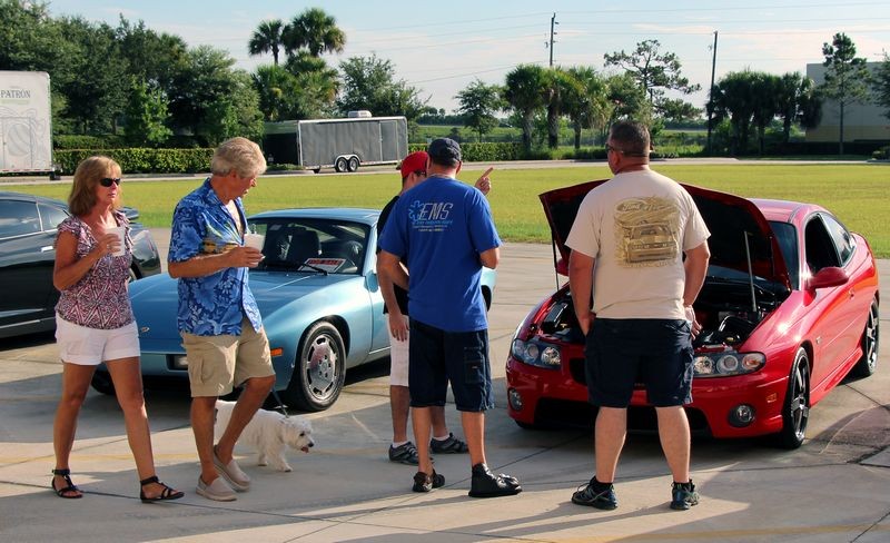 Autogeeks Cars and Coffee with Mike Phillips