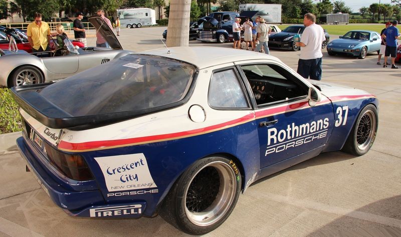 Autogeeks Cars and Coffee with Mike Phillips