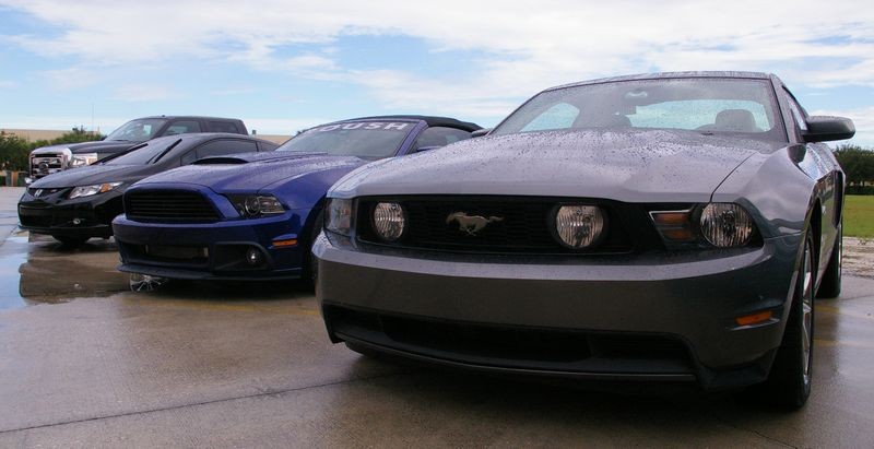 Autogeeks Cars and Coffee with Mike Phillips