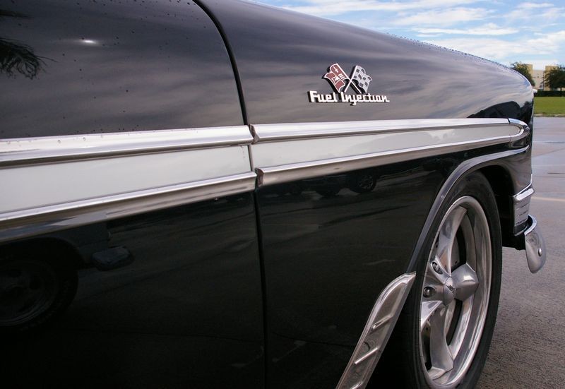 Autogeeks Cars and Coffee with Mike Phillips