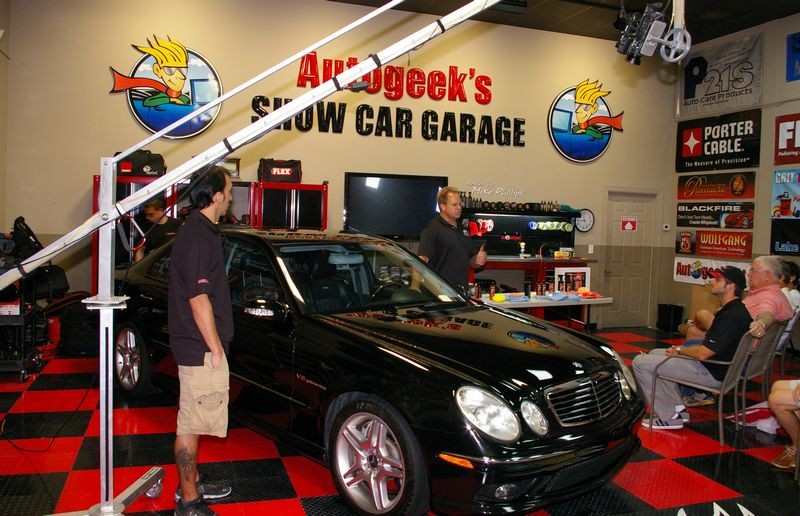 Autogeeks Cars and Coffee with Mike Phillips