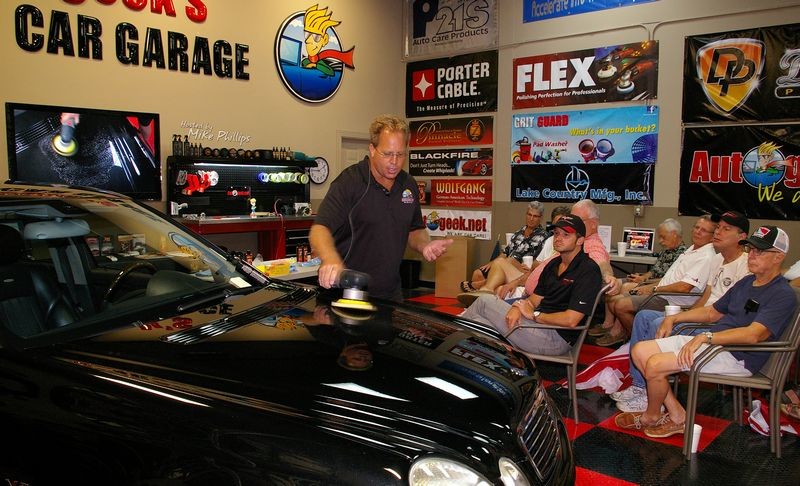 Autogeeks Cars and Coffee with Mike Phillips