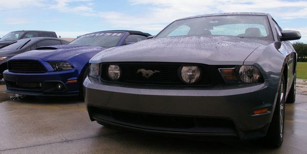 Autogeeks Cars and Coffee with Mike Phillips