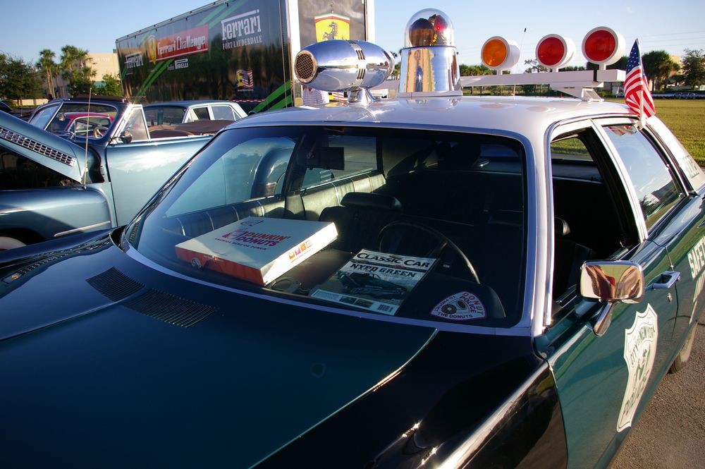 Autogeeks Cars and Coffee with Mike Phillips