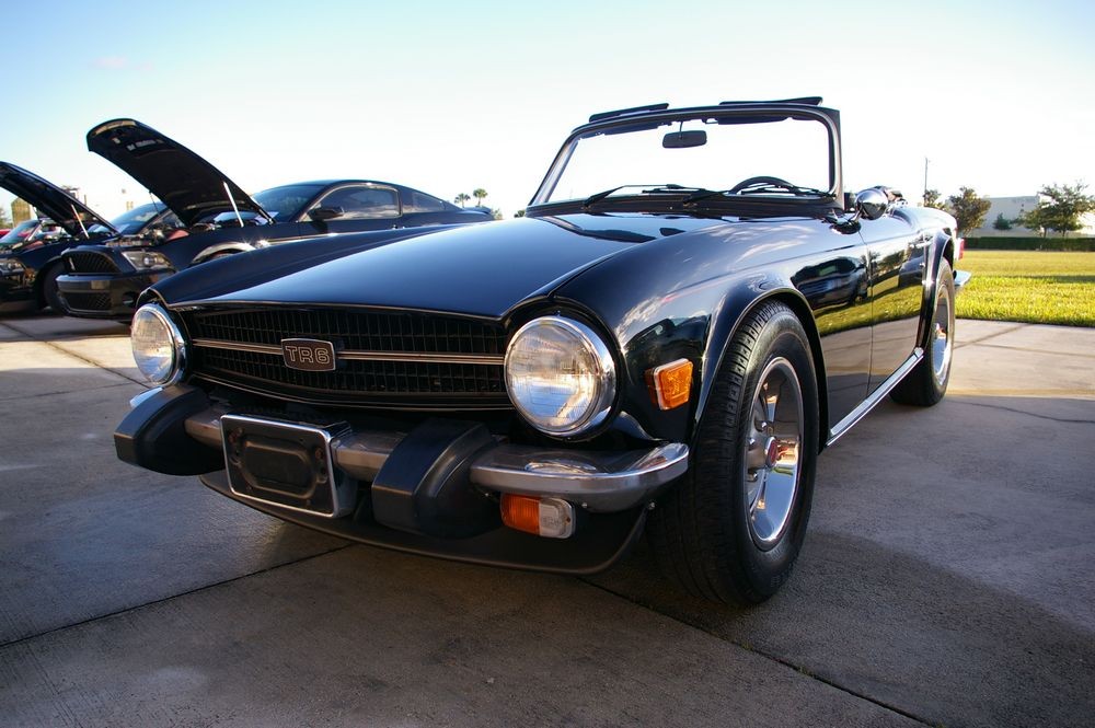 Autogeeks Cars and Coffee with Mike Phillips
