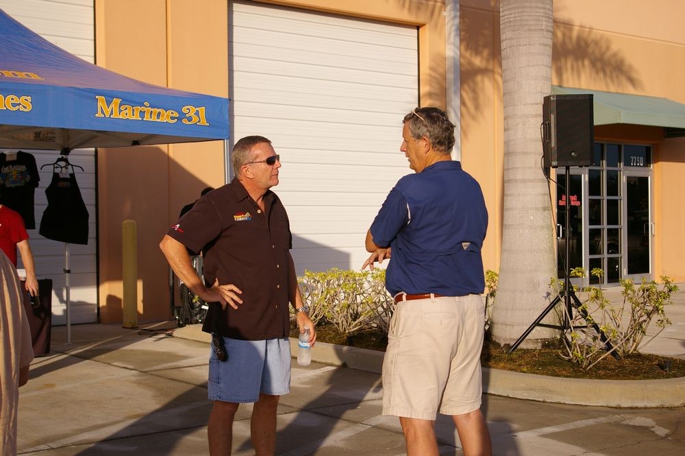 Autogeeks Cars and Coffee with Mike Phillips