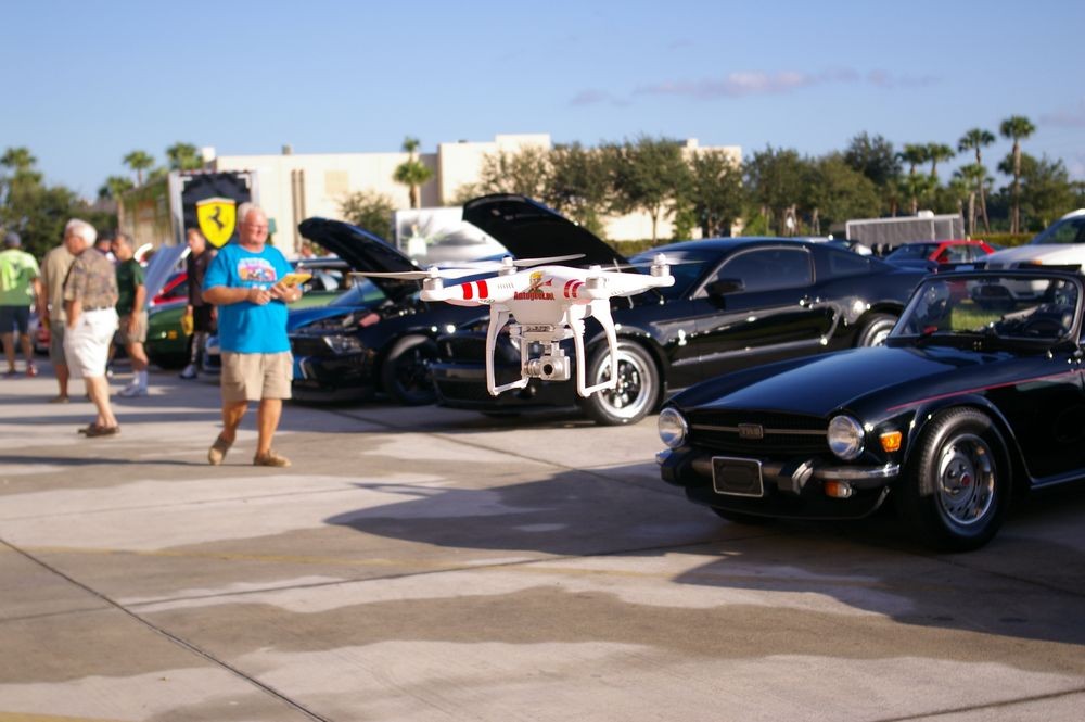 Autogeeks Cars and Coffee with Mike Phillips