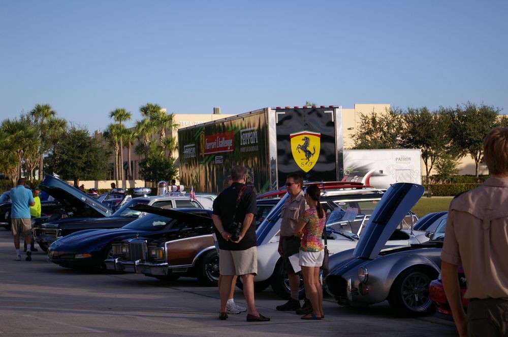 Autogeeks Cars and Coffee with Mike Phillips