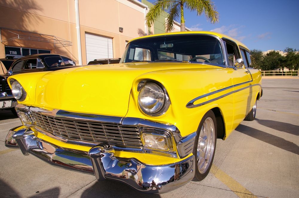 Autogeeks Cars and Coffee with Mike Phillips