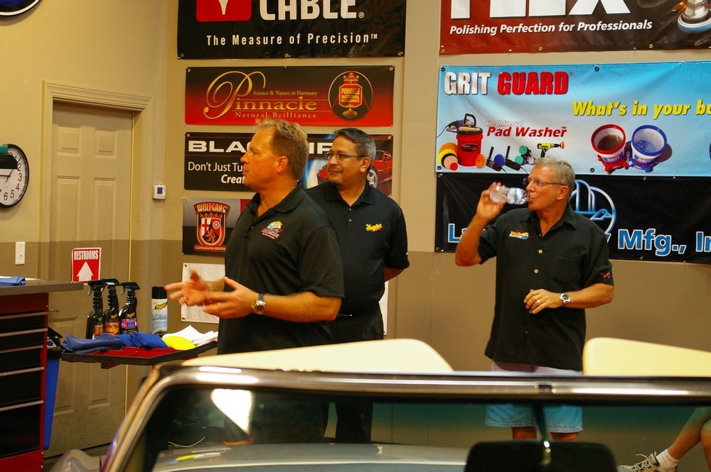 Autogeeks Cars and Coffee with Mike Phillips